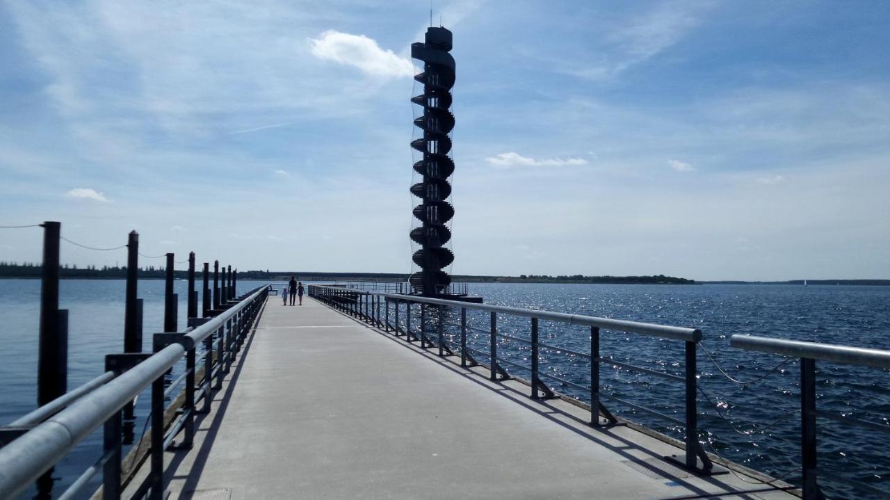 Wohlfuehlen Am Grossen Goitzschesee Inkl. Netflix Holzweissig Bagian luar foto